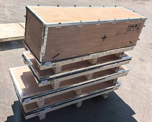 陵水黎族自治县木质包装用钢边箱